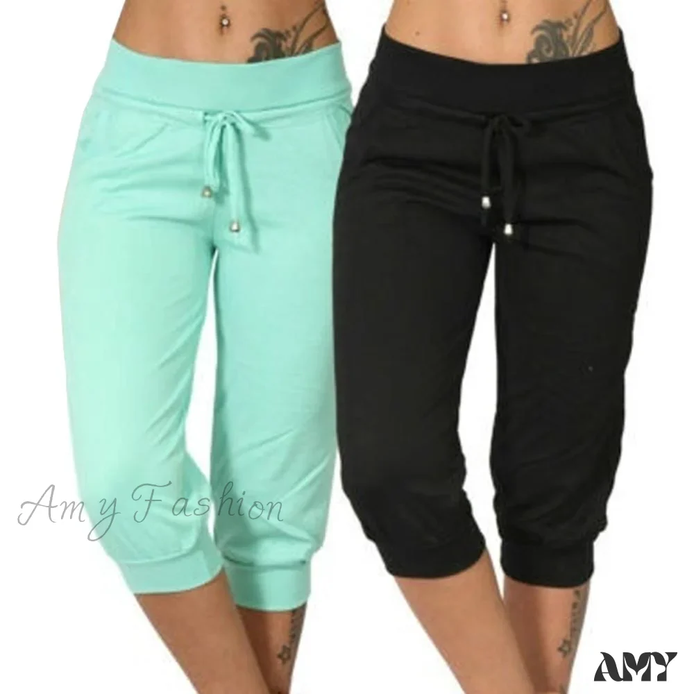 Amy Fashion - Casual Solid Color Low Rise Capri Pants - Image 2