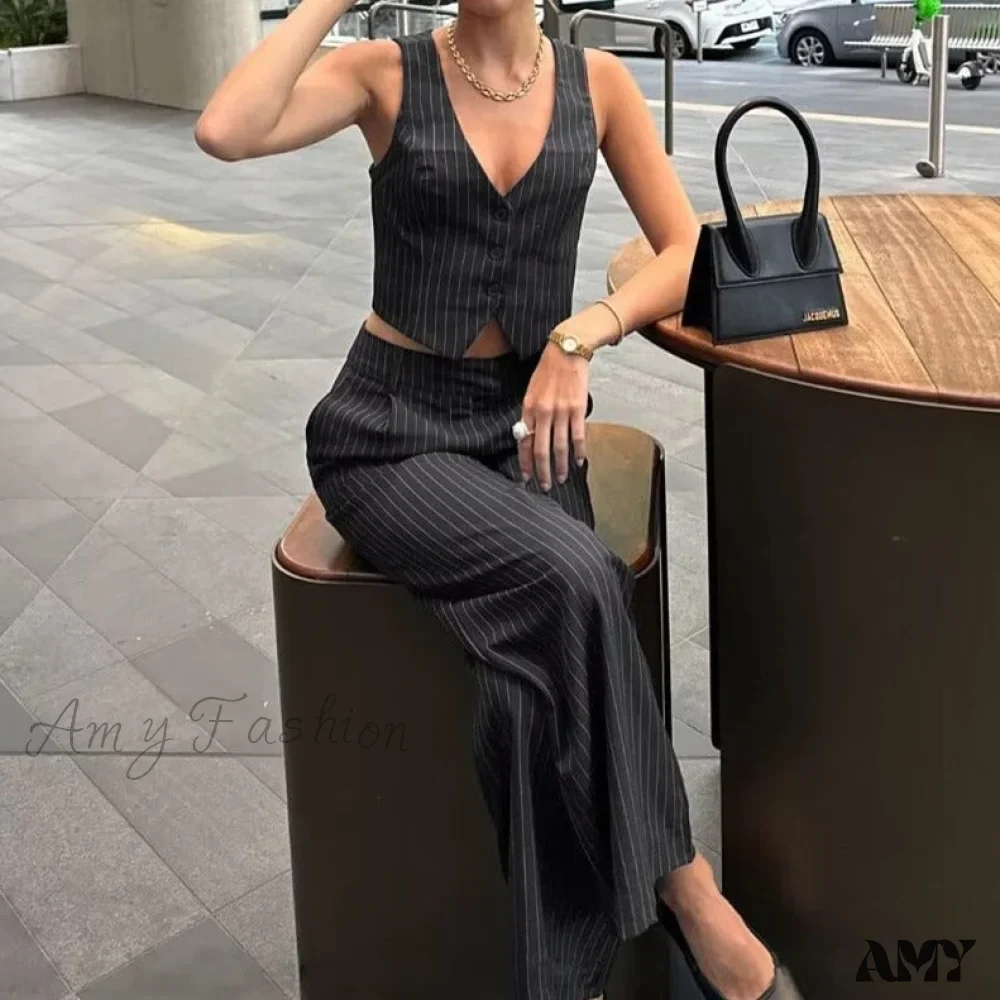 Chic Loose Striped Waistcoat Bell-Bottoms Suit - Image 2