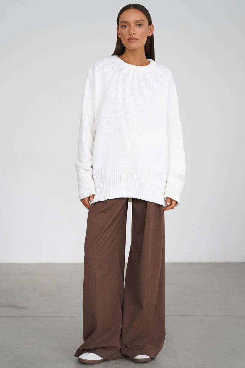 Classic Solid Crew Neck Relaxed Knit Sweater - Image 13