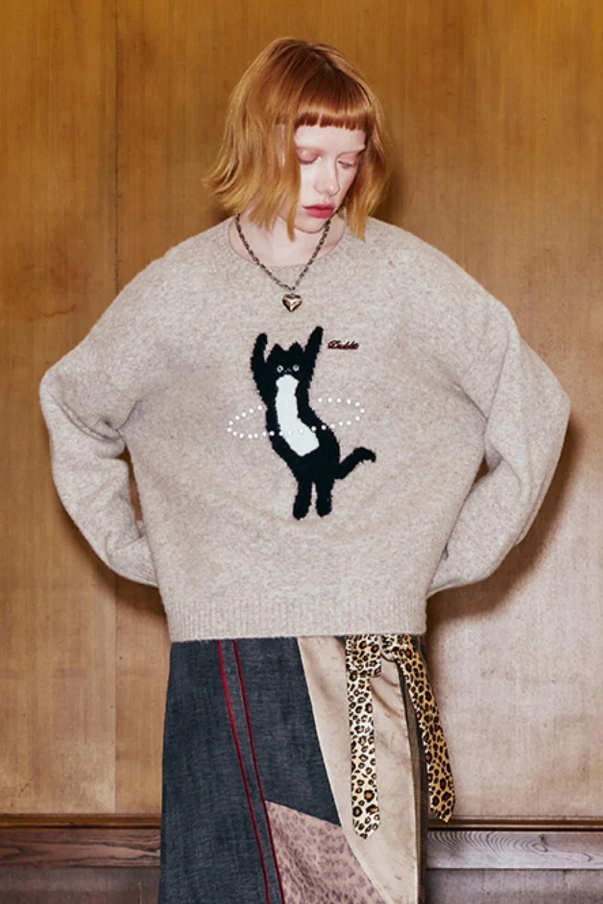 Dancing Cat Knitted Sweater - Image 12