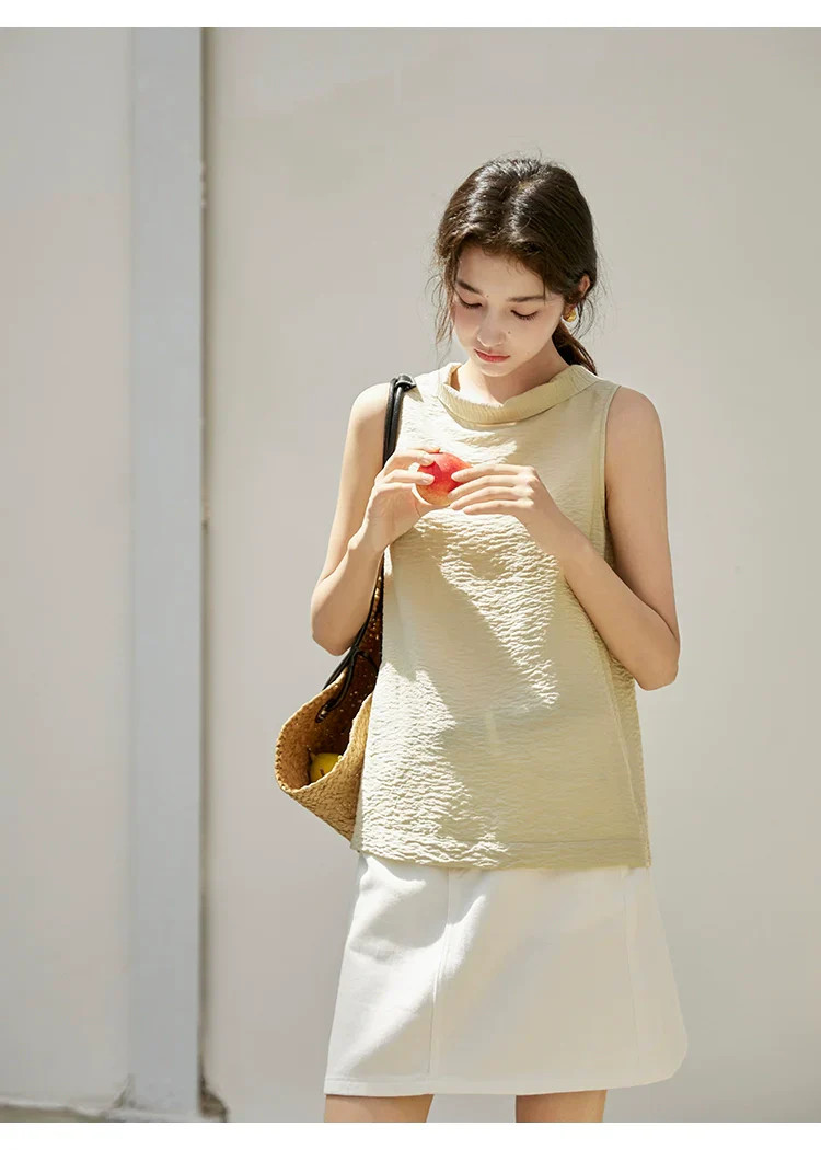 Sleeveless Light Pink Belted Top - Image 10
