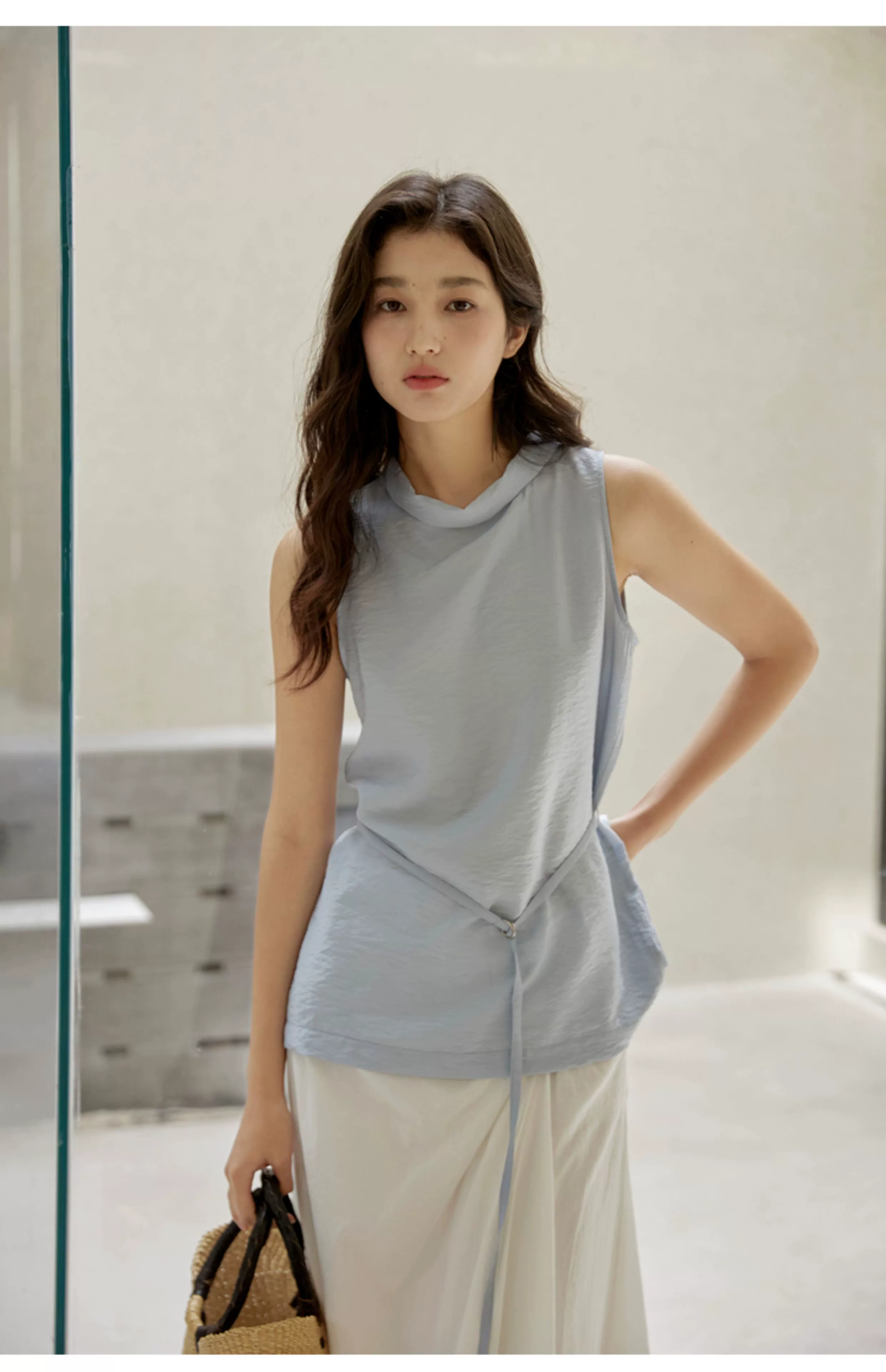 Sleeveless Light Pink Belted Top - Image 15