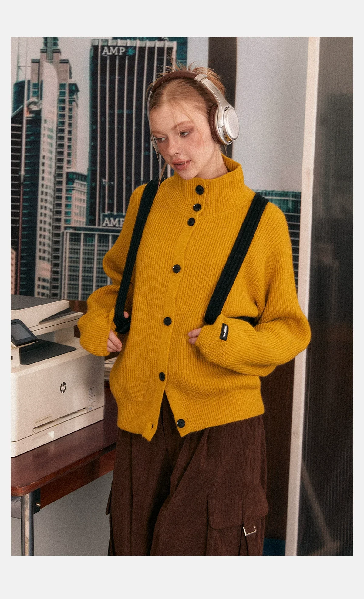 Ribbed Knit Texture Button-Up Cardigan - Image 4