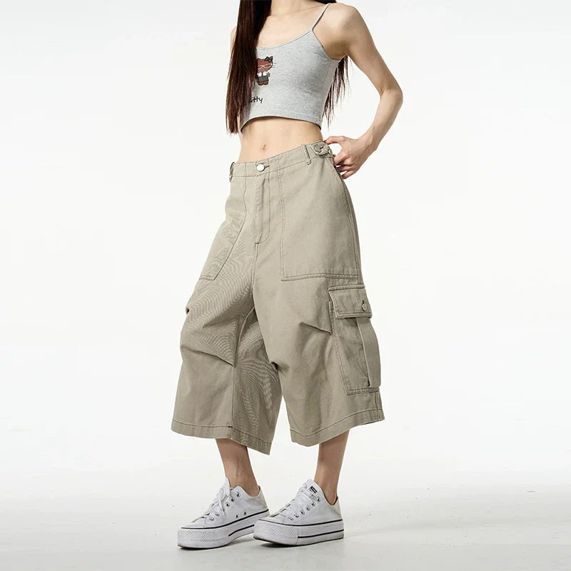 Wide-Leg Cargo Shorts and Pants - Image 8