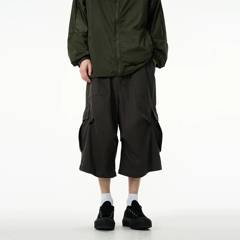 Wide-Leg Cargo Shorts and Pants - Image 9