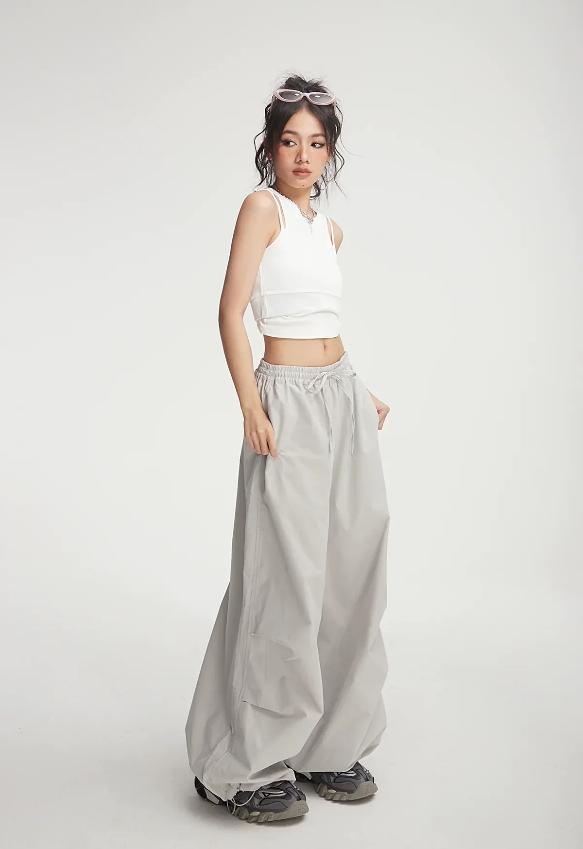 Balloon Drawstring Palazzo Pants - Image 16