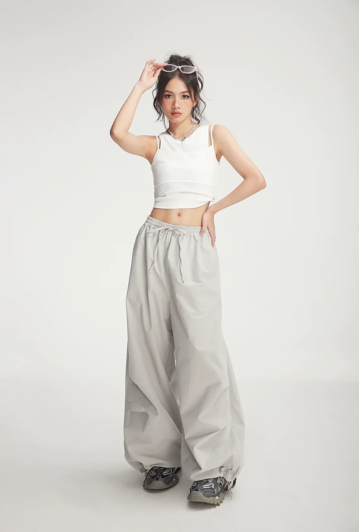 Balloon Drawstring Palazzo Pants - Image 17