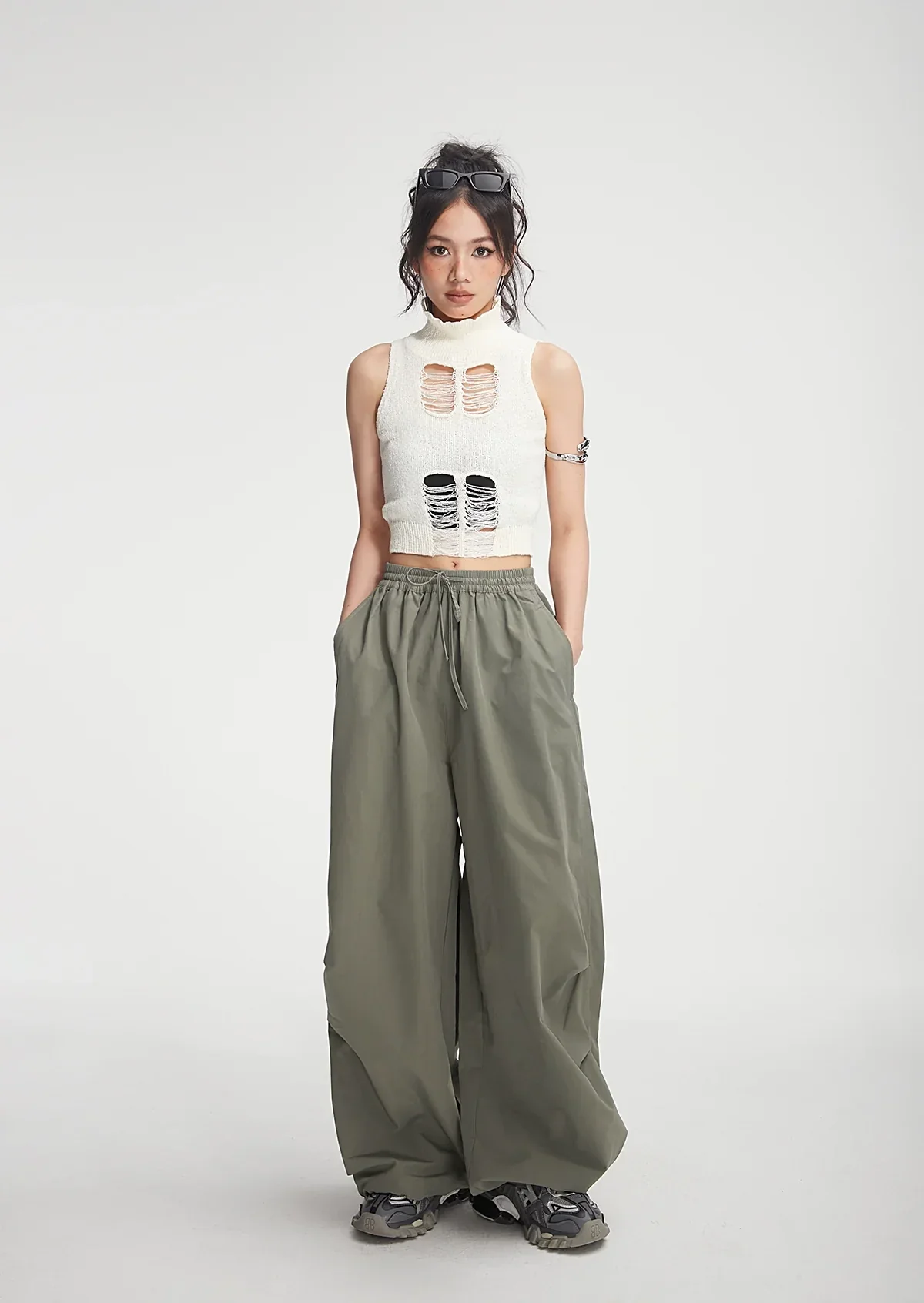 Balloon Drawstring Palazzo Pants - Image 24