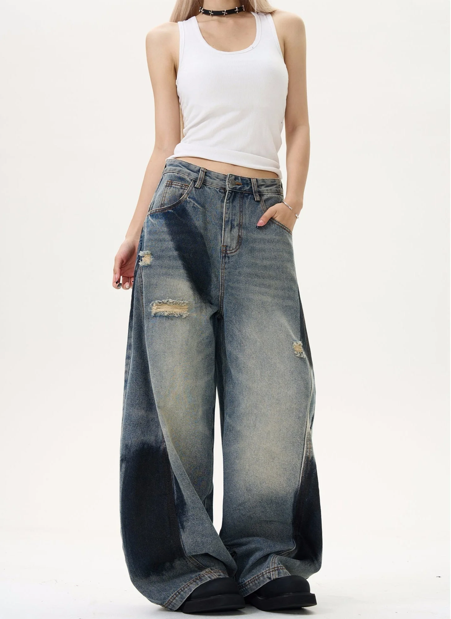 Distressed Bleach Washed Wide Leg Baggy Jeans - Image 2