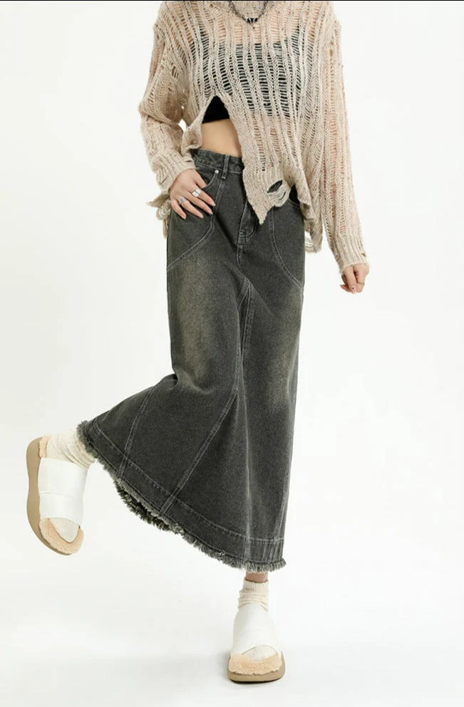 Frayed Hem Denim Midi Skirt - Image 4