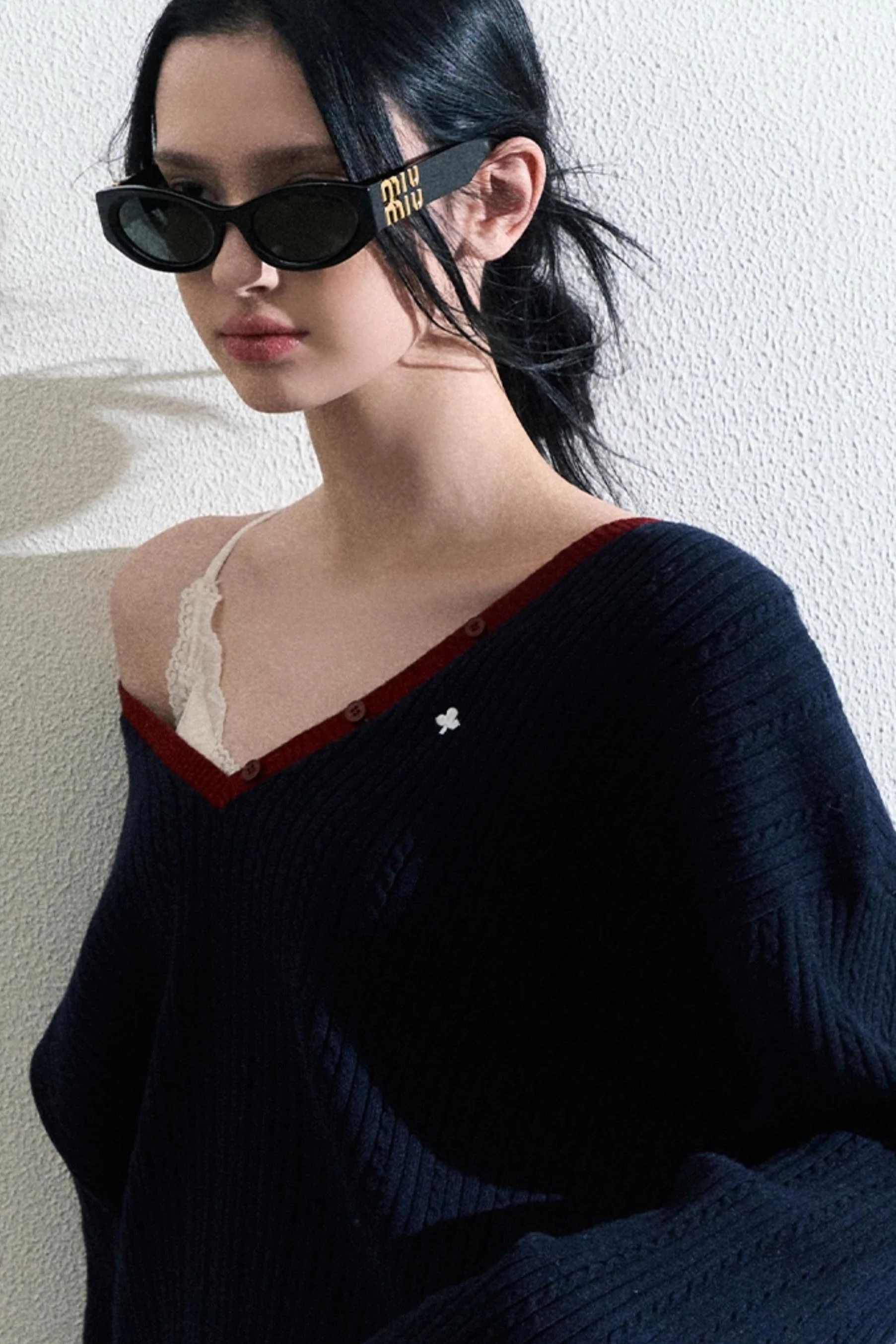 Navy V-Neck Knit Cardigan - Image 4