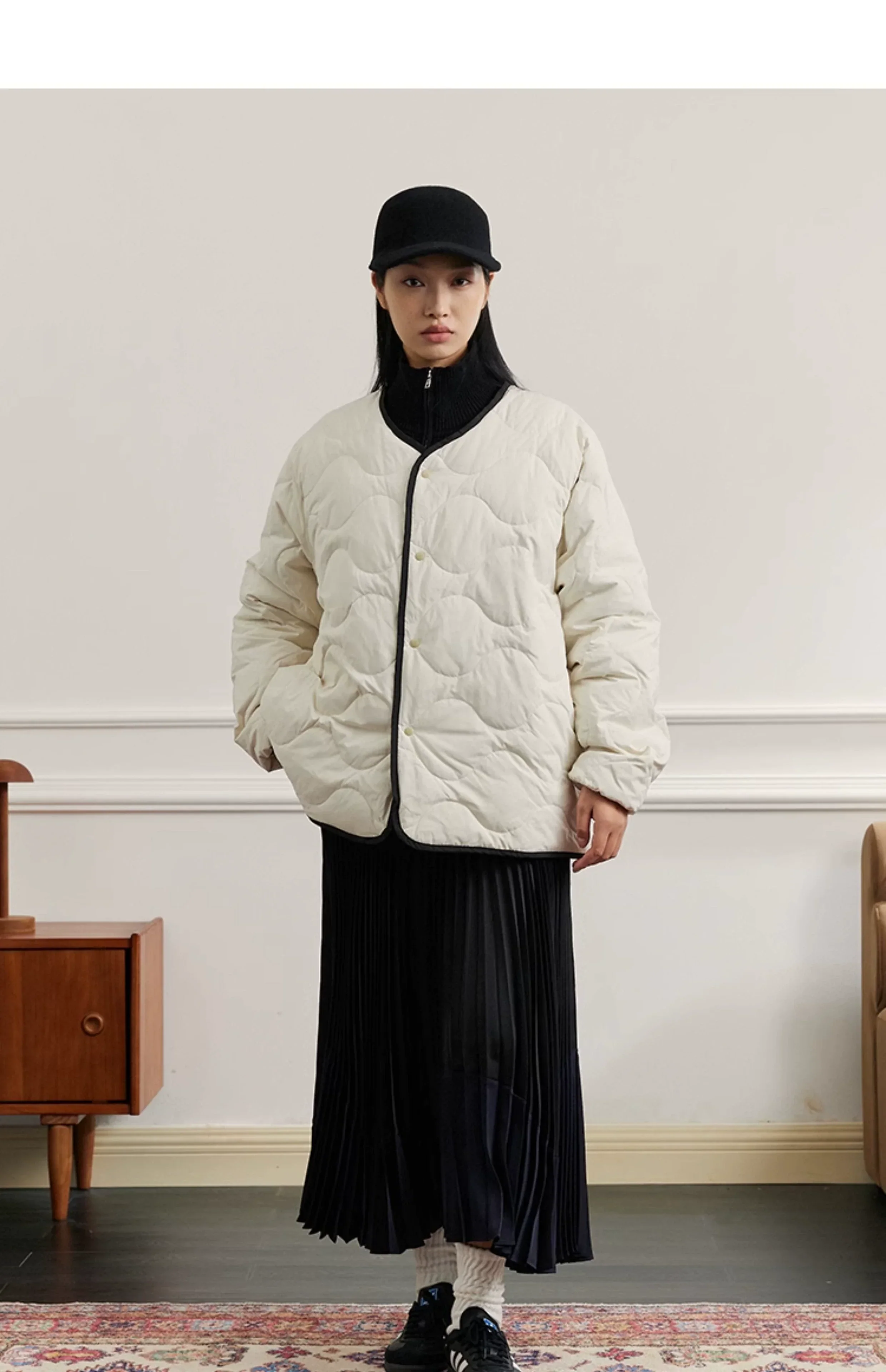 Short Double-Sided Down Jacket - Image 19