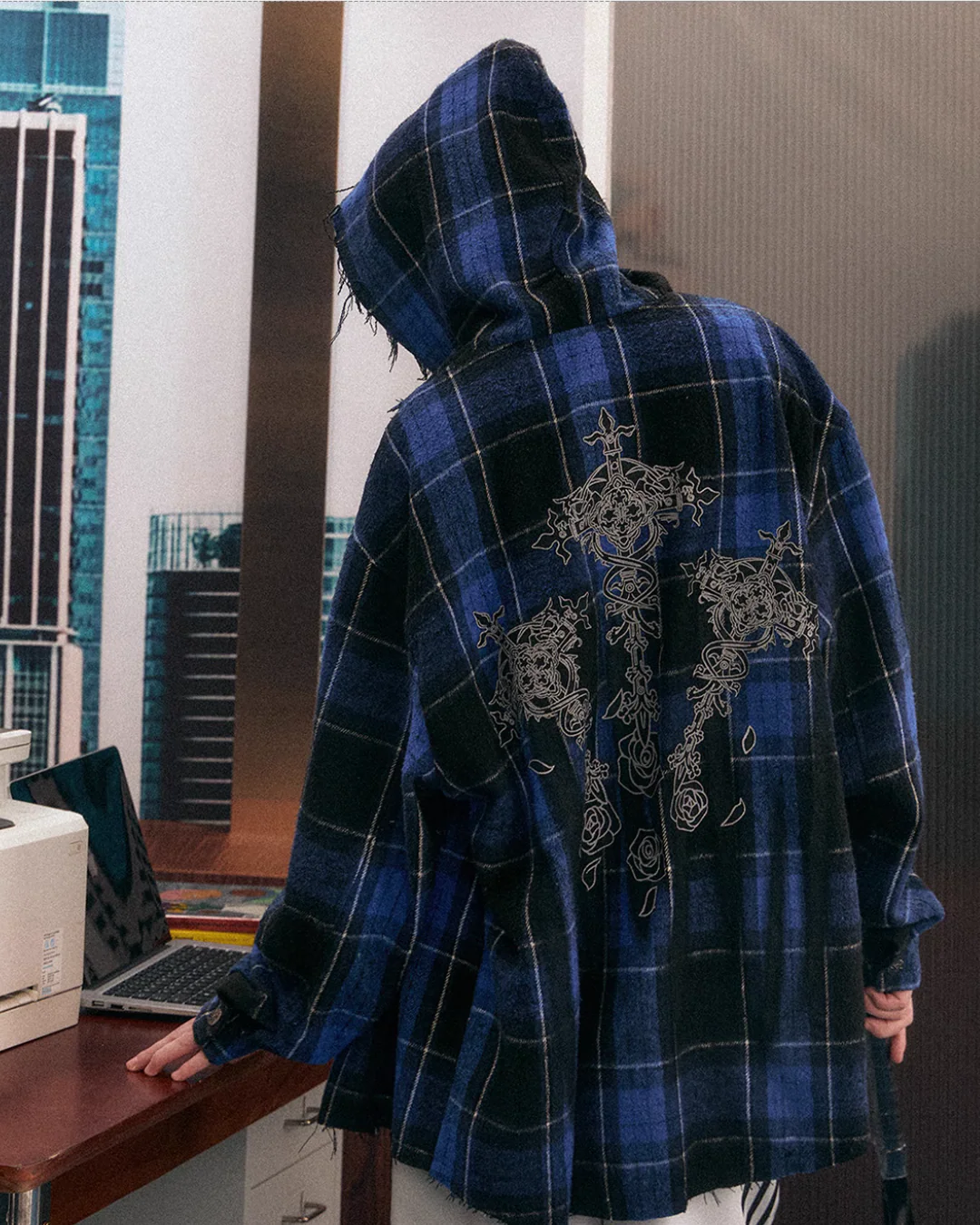Blue Plaid Oversized Hooded Jacket - Image 2