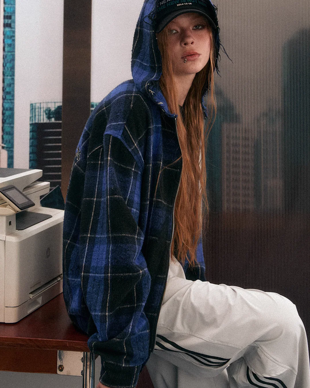 Blue Plaid Oversized Hooded Jacket - Image 3