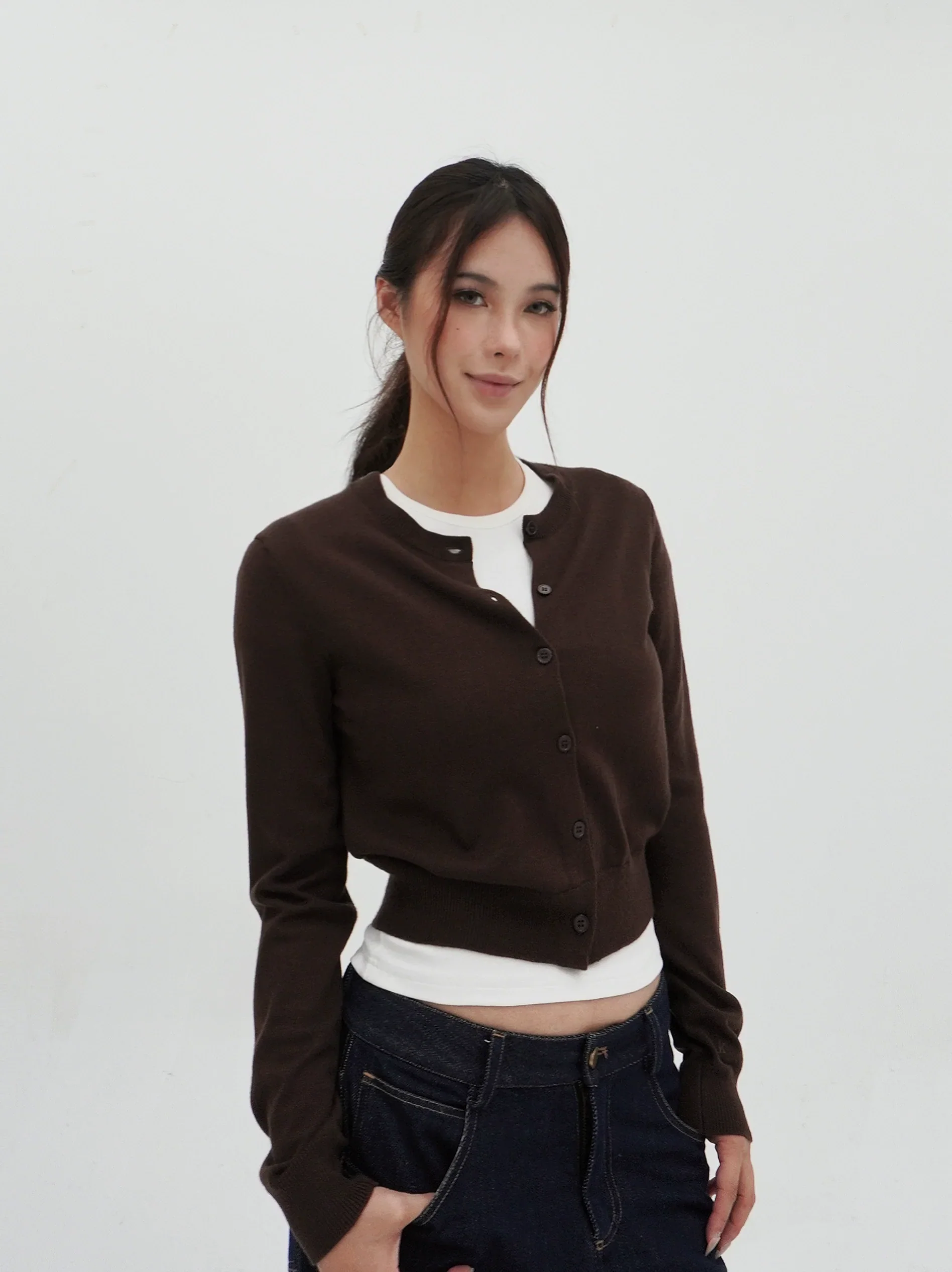 Slim-Fit Cropped Knit Cardigan Sweater - Image 14