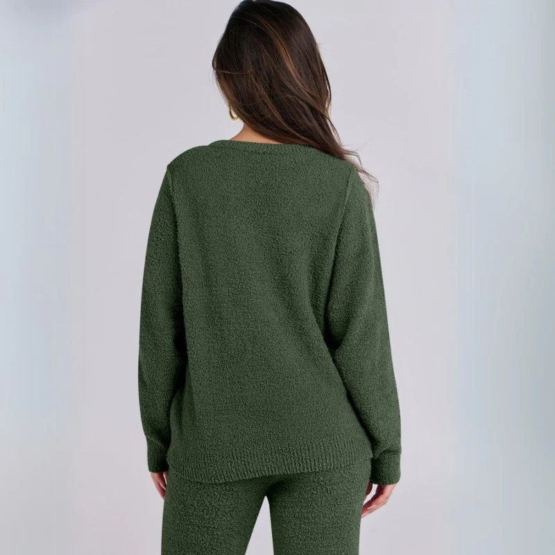 Fuzzy Fleece 2 Piece Outfit - Image 13