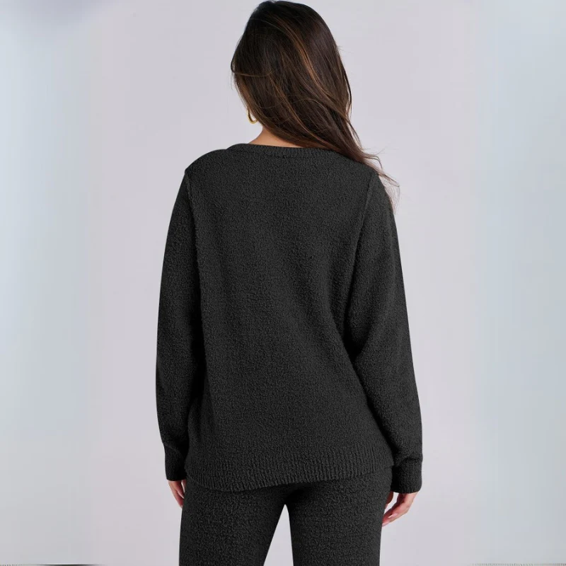 Fuzzy Fleece 2 Piece Outfit - Image 9