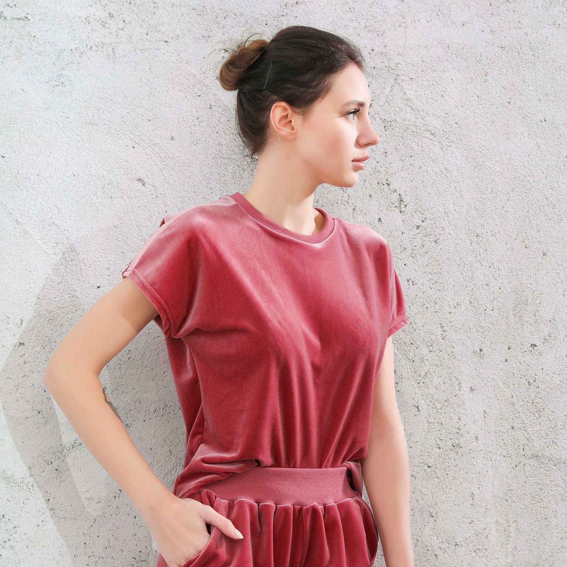 Mesh Lined Velvet Relaxed Tee - Image 10