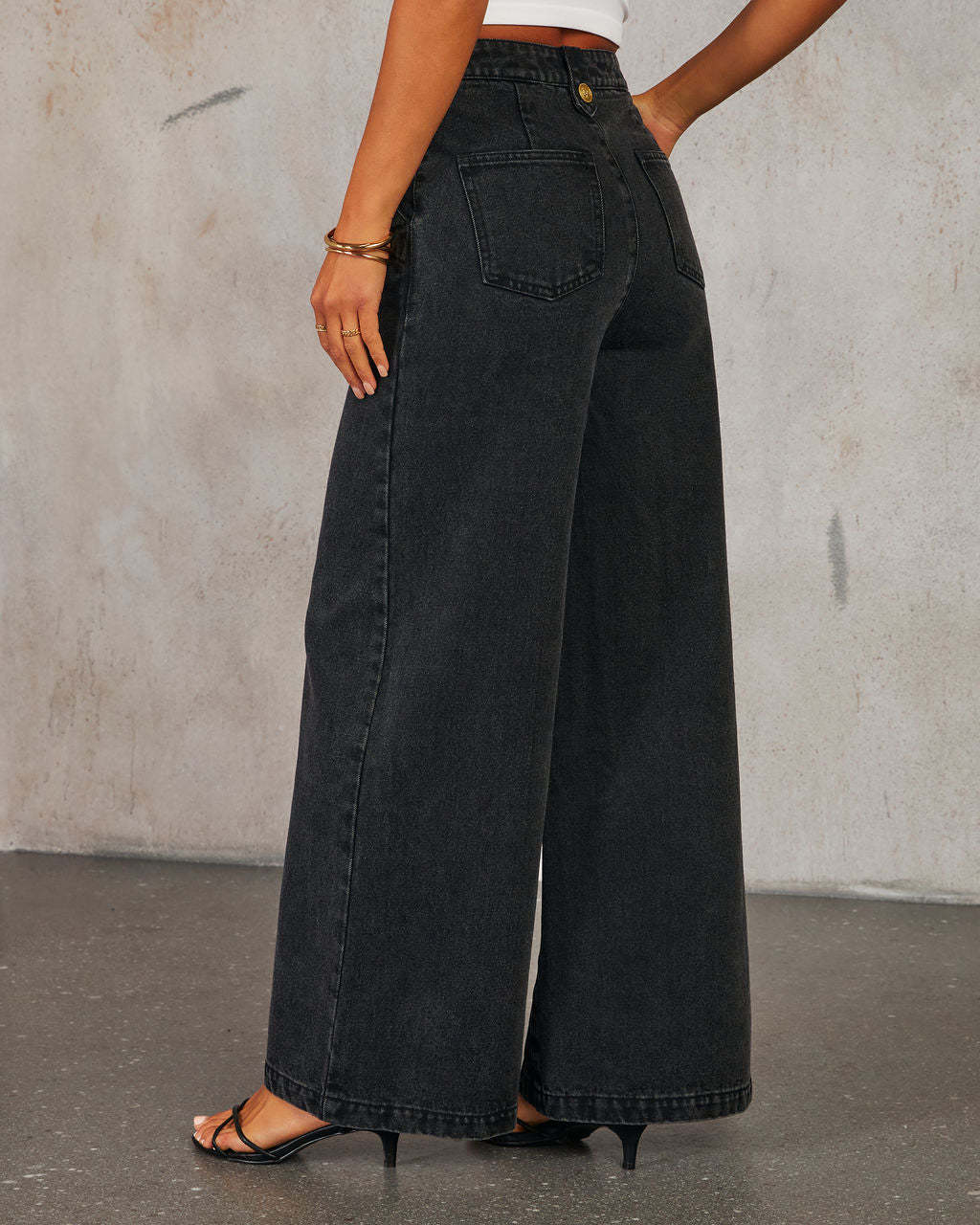 Button Sleeveless Vest Wide-Leg Jeans Set - Image 11