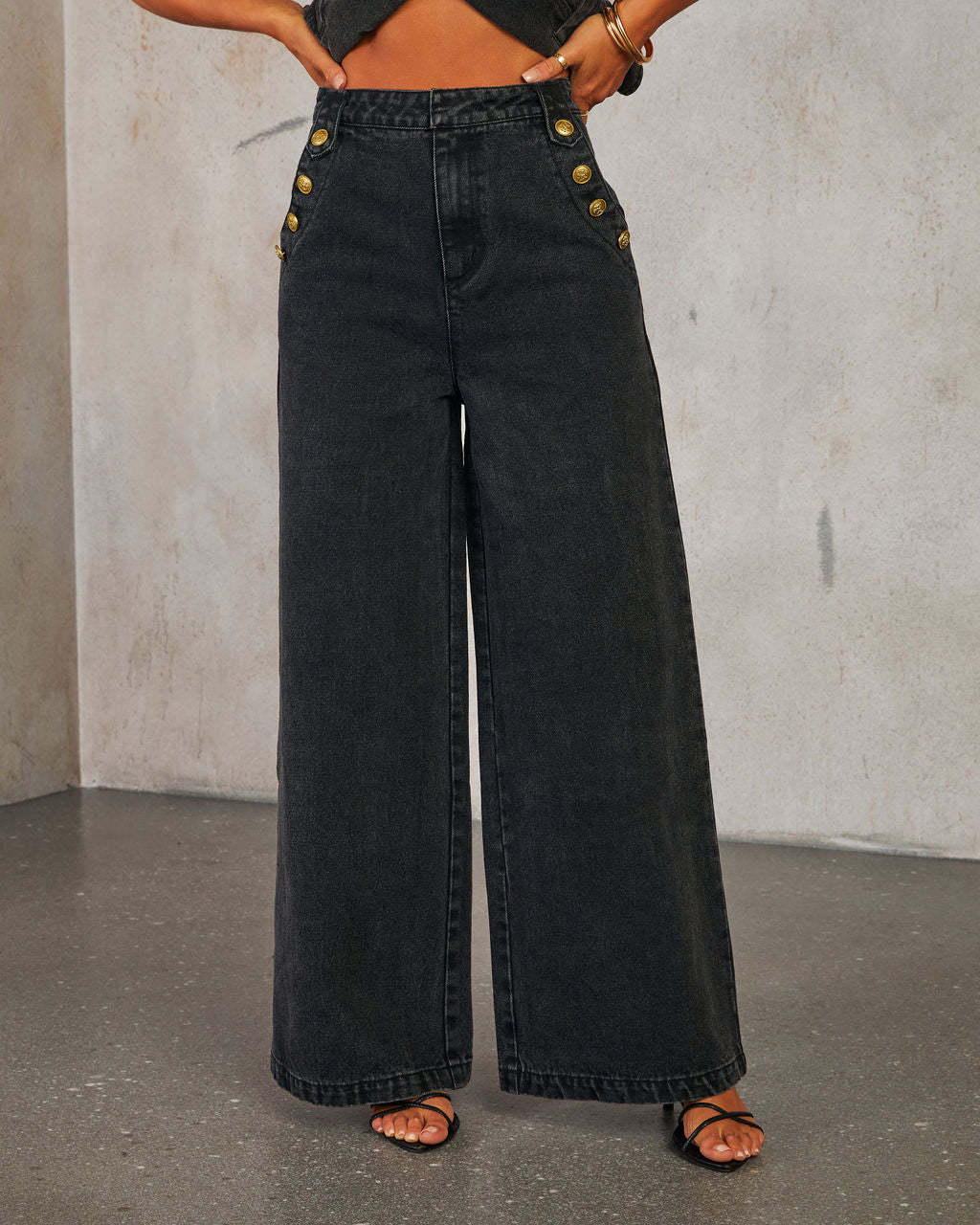 Button Sleeveless Vest Wide-Leg Jeans Set - Image 7