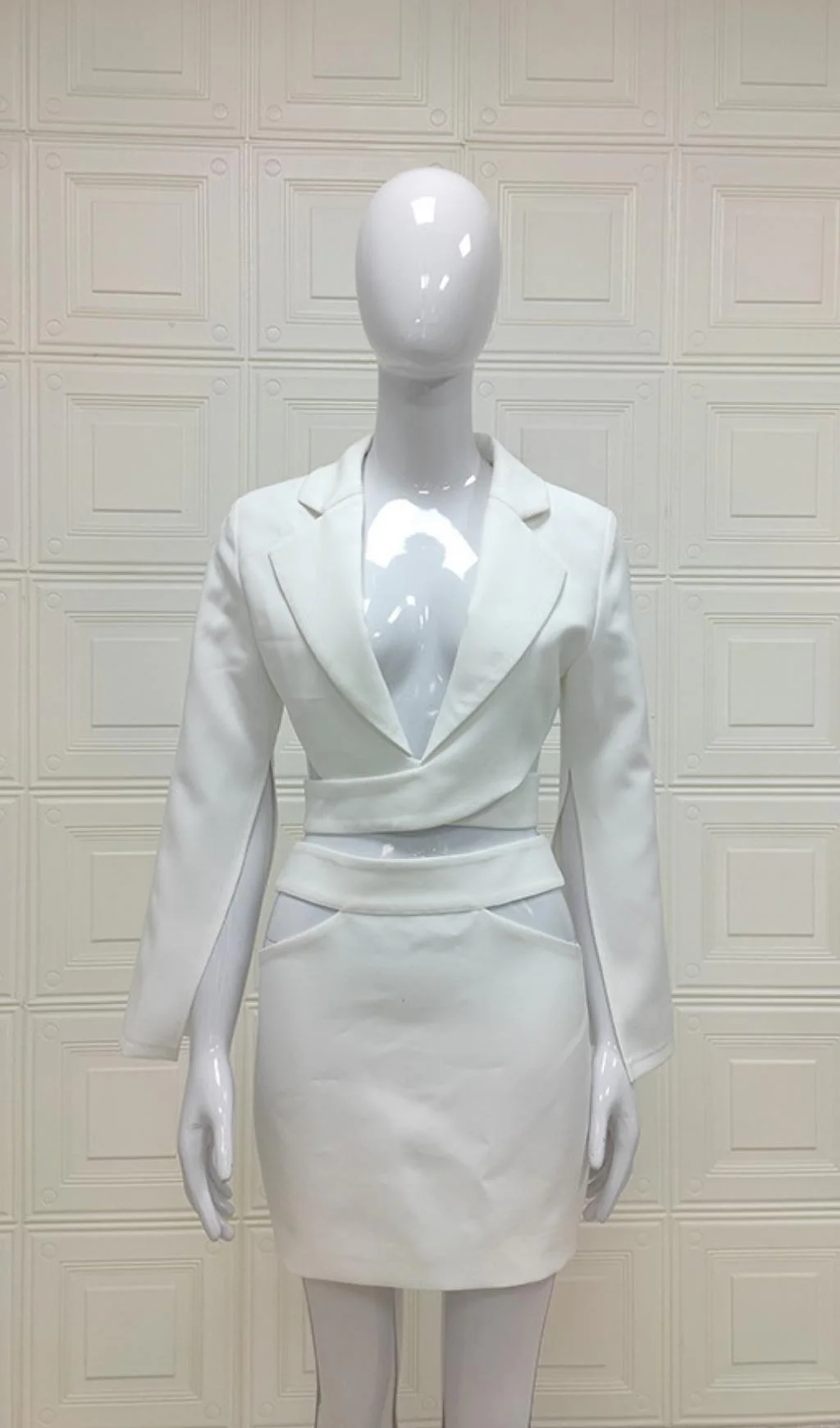 White Cutout Long Sleeve Blazer Dress - Image 5