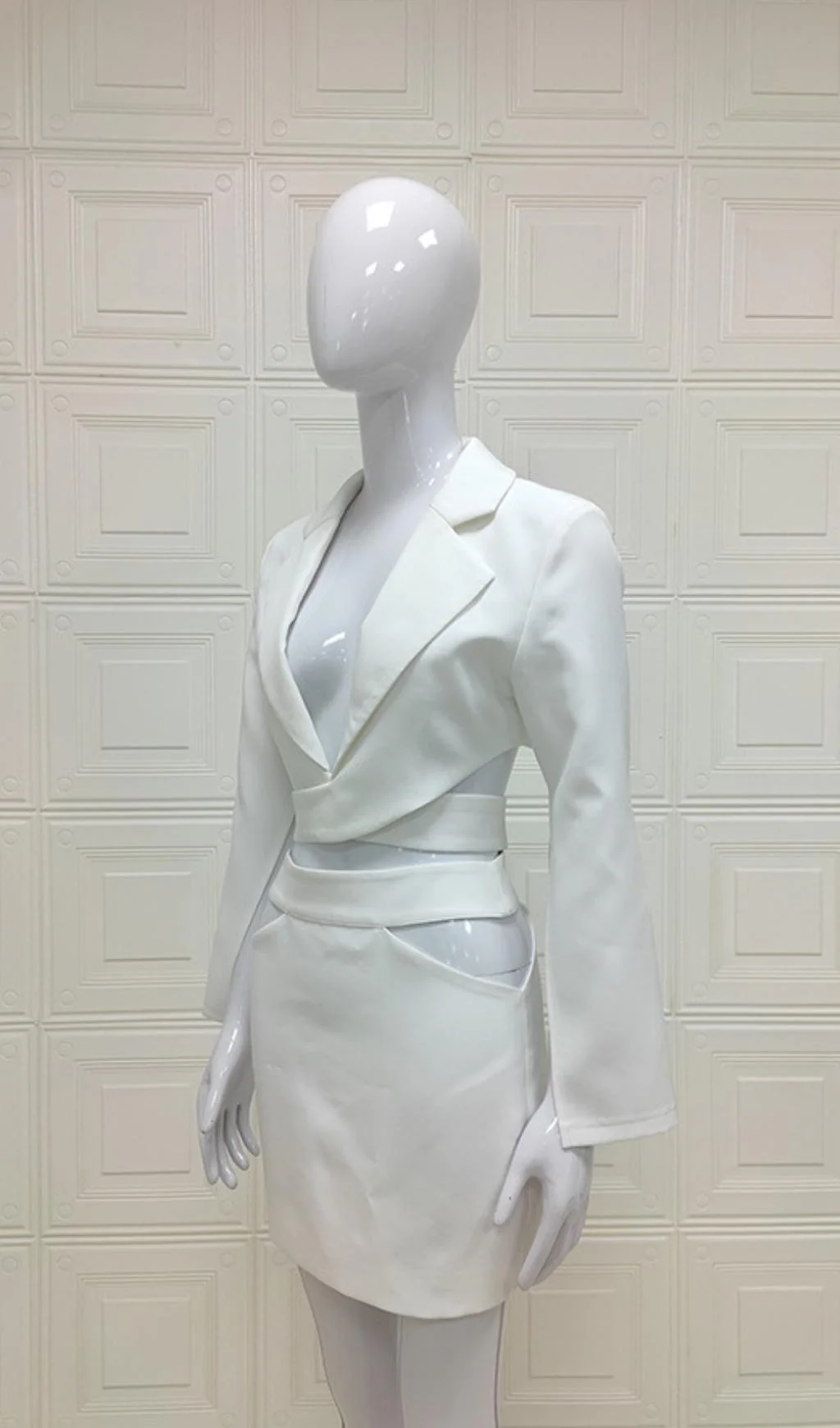 White Cutout Long Sleeve Blazer Dress - Image 6