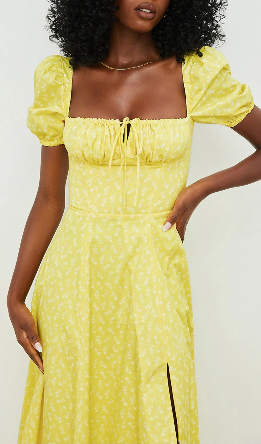 Vintage Floral Puff Sleeve Midi Dress in YelLow - Image 4