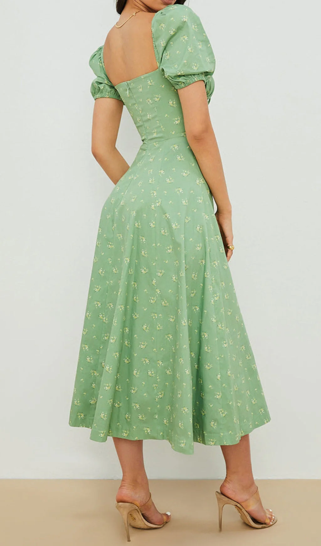 Vintage Floral Puff Sleeve Midi Dress in Green - Image 2