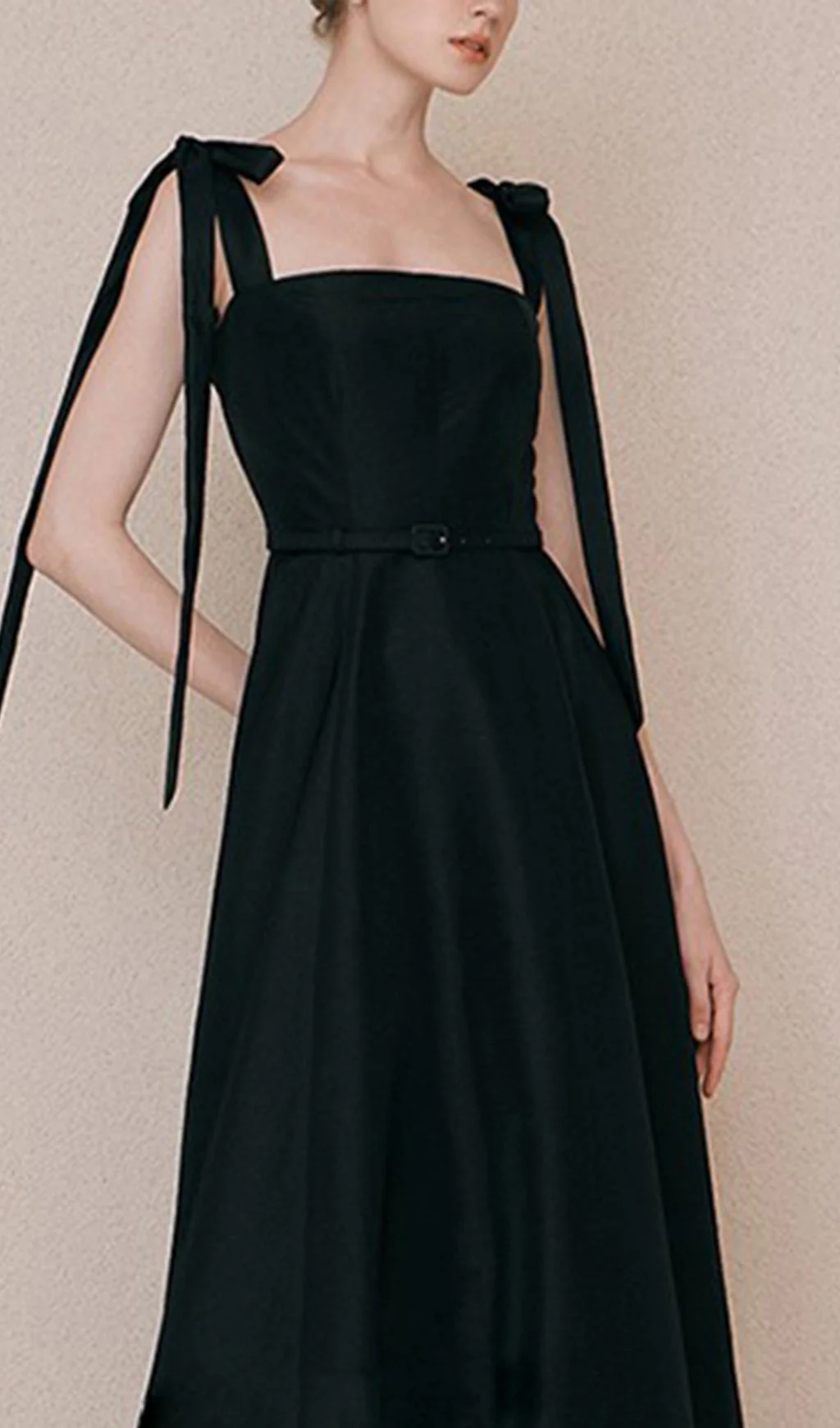 TIE Suspender Dress in Black - Image 3