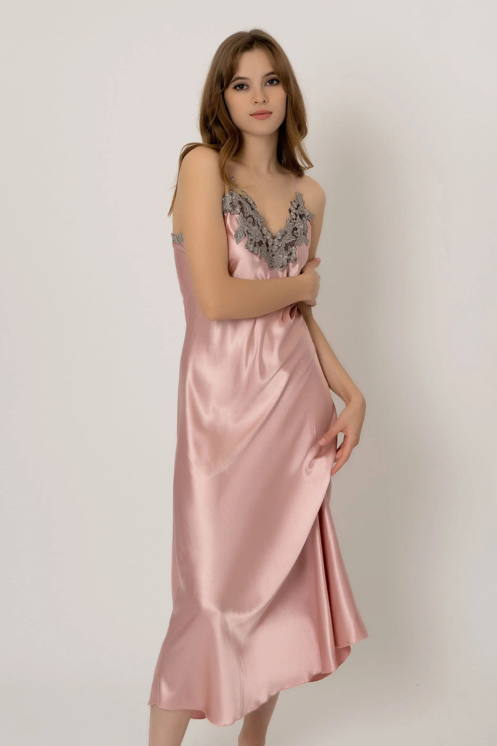 Oriane Nightgown-Pink - Image 3