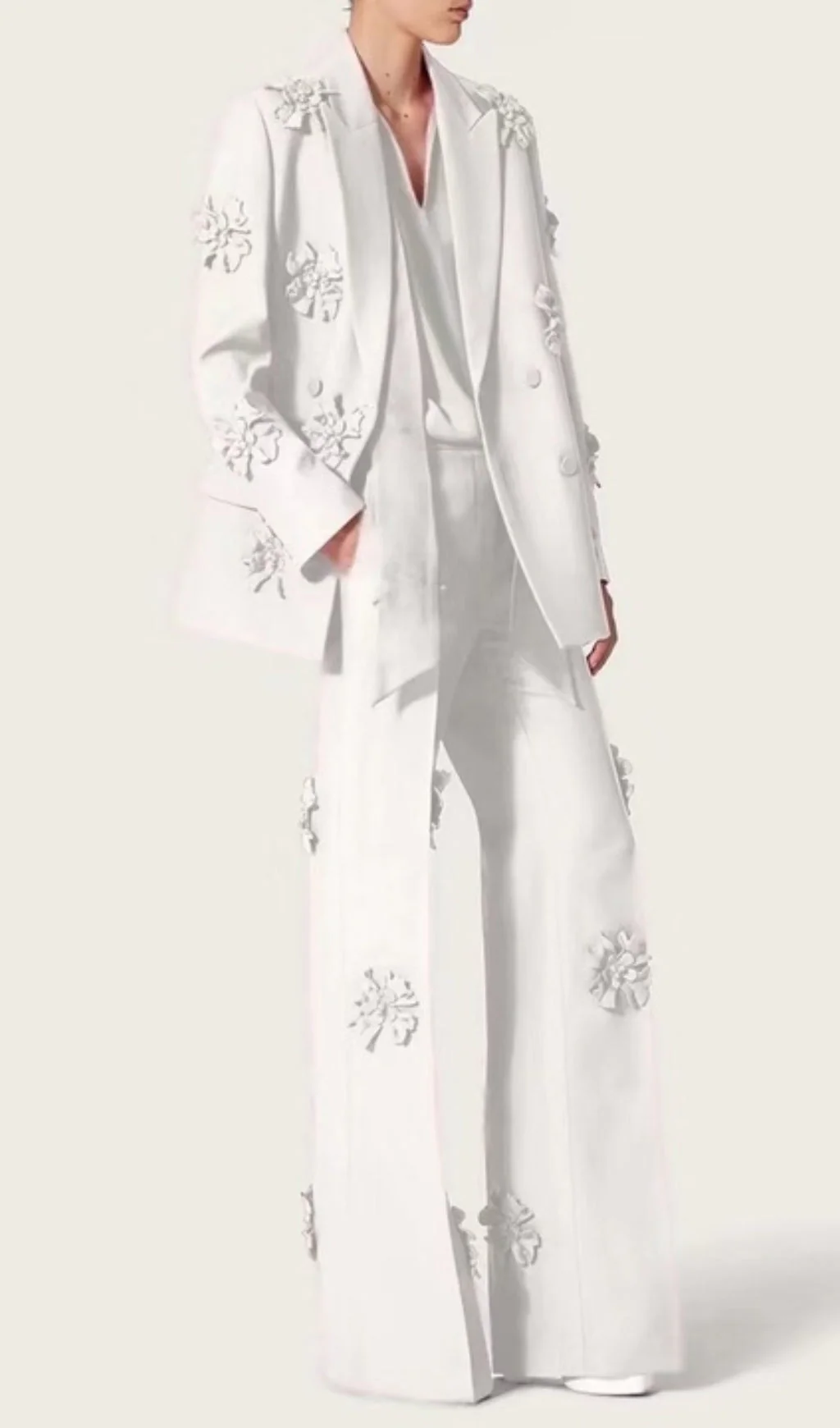 STEREO FLower MID-RISE JEANS in White - Image 2