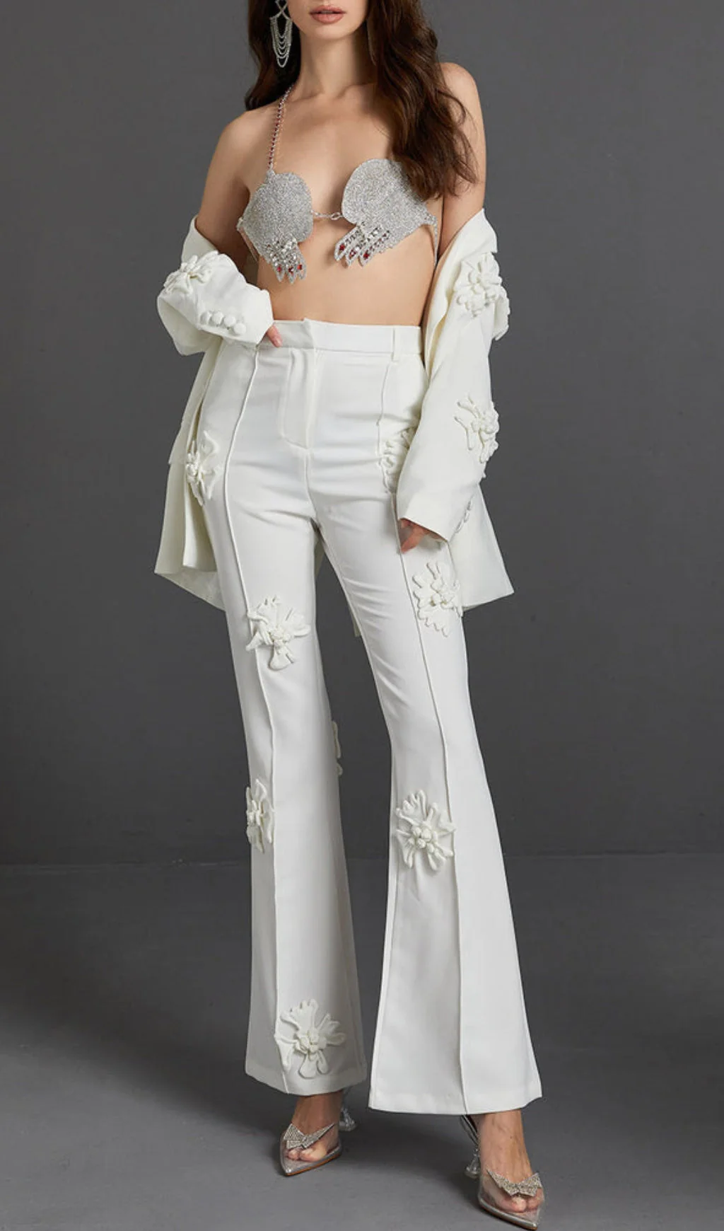 STEREO FLower MID-RISE JEANS in White - Image 3
