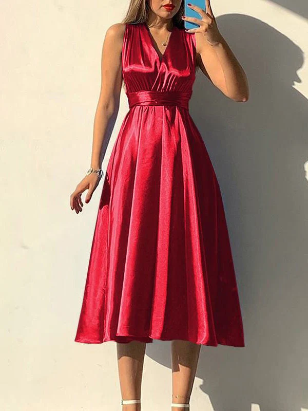 Plain Belted V-Neck Bare Back Dress - Image 4