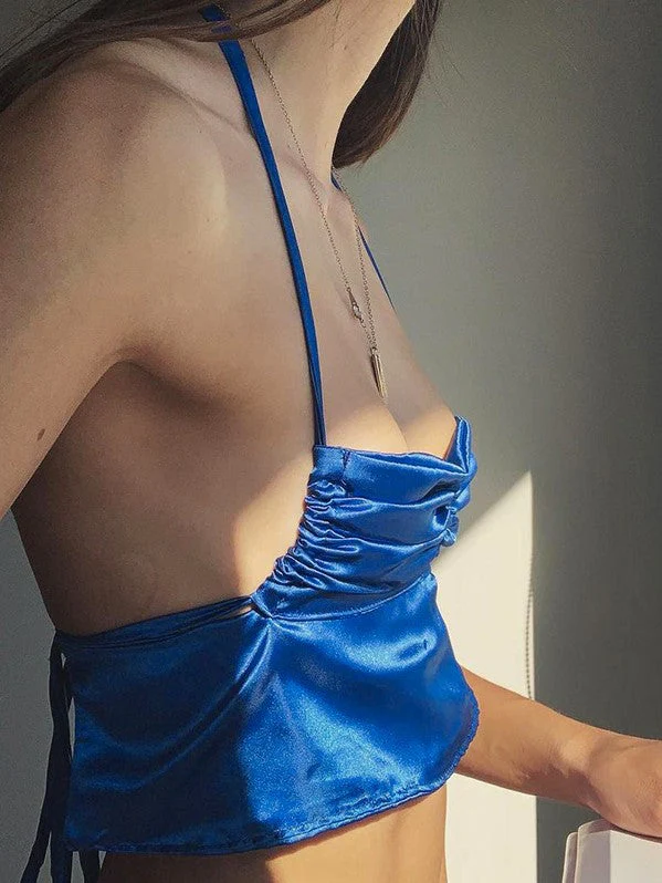 Halterneck Sleeveless Crop Top - Image 2