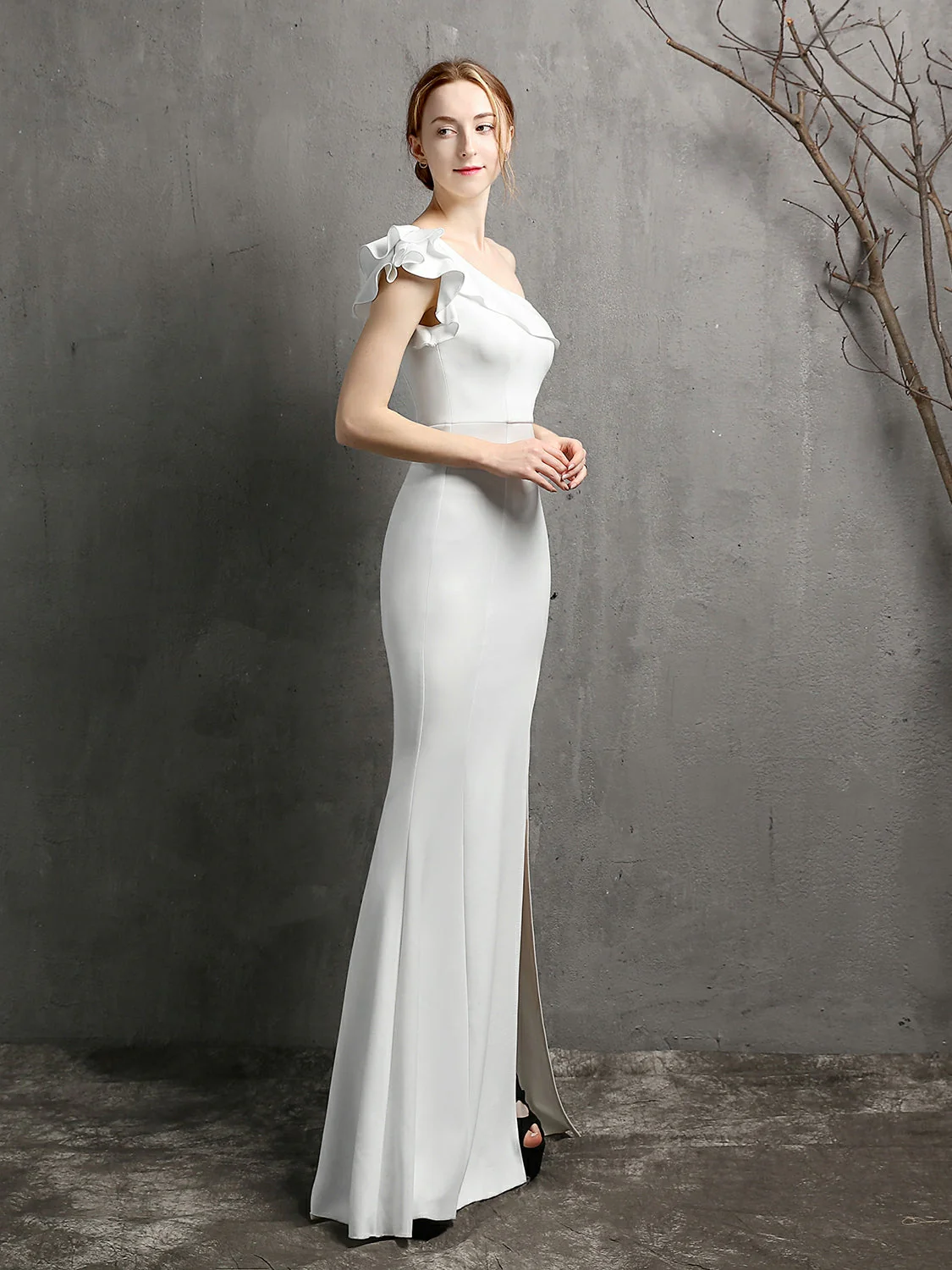 Elegant and dignified banquet evening dress - Image 4