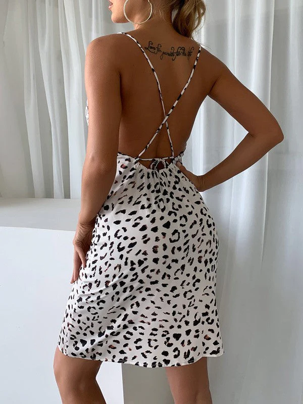 Backless Leopard Dress - Image 4