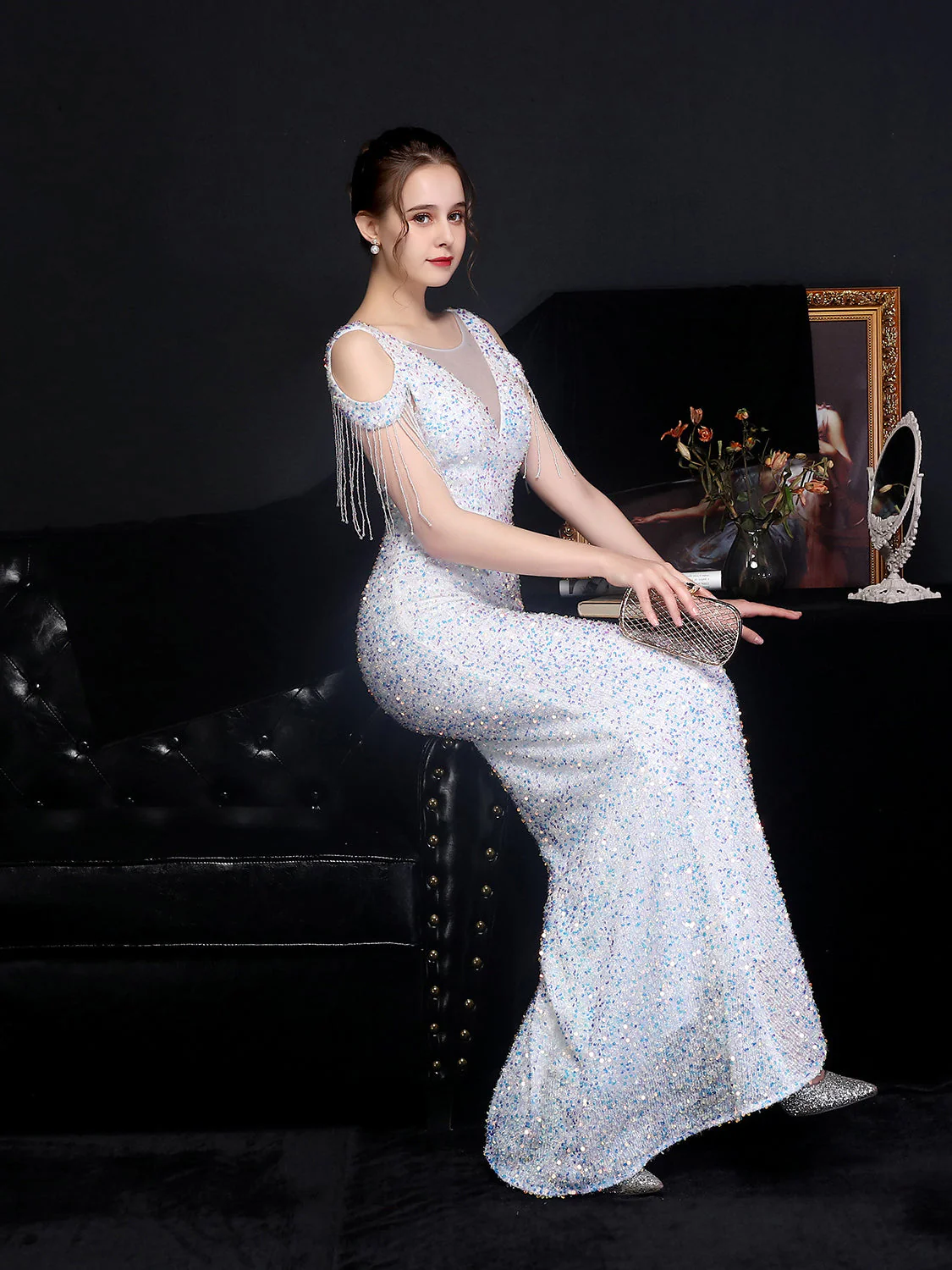 Shiny slim fishtail evening dress - Image 3