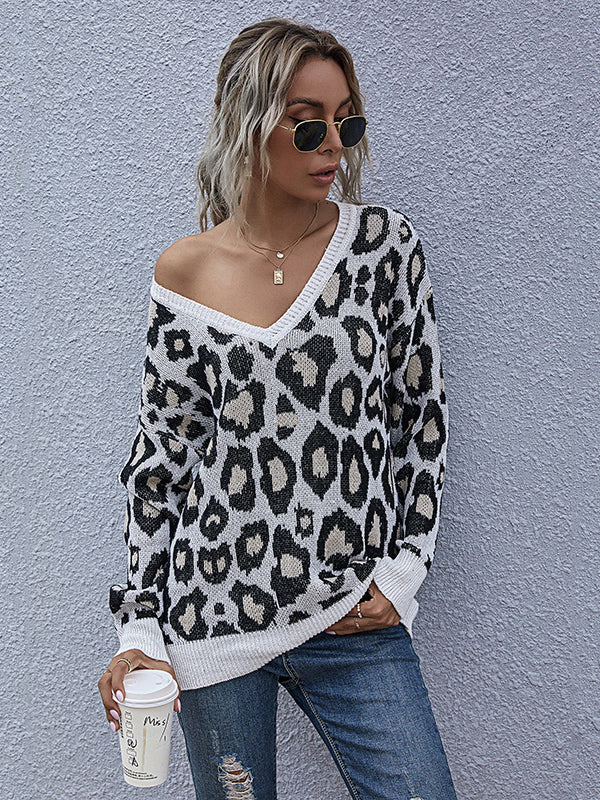 V-neck Leopard Print Knit Sweater - Image 3