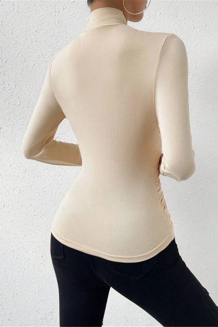 Slim Fit Versatile Pleated T-shirt - Image 5