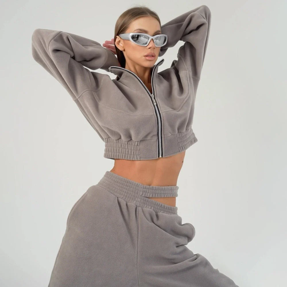 Two-piece loungewear suit - Image 4