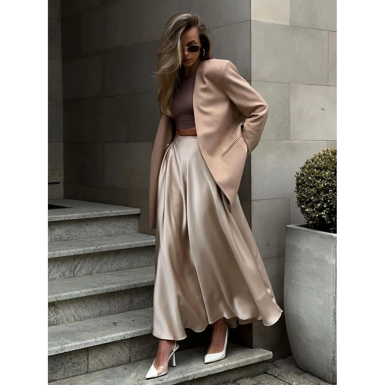 Elegant high-waisted satin long skirt - Image 2