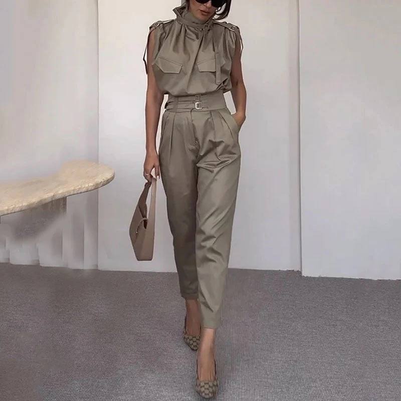 Turtle neck sleeveless Suit - Image 2