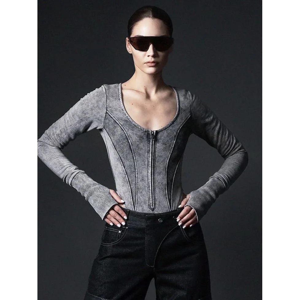 Washed and distressed tight top - Image 3