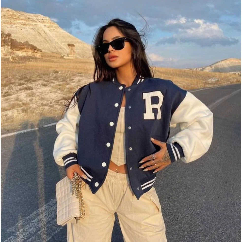 Versatile Baseball jacket - Image 4