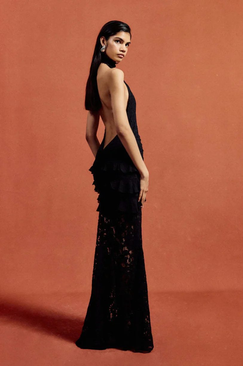 Deep V Halter Lace Slim-Fit Maxi Party Dress - Image 3