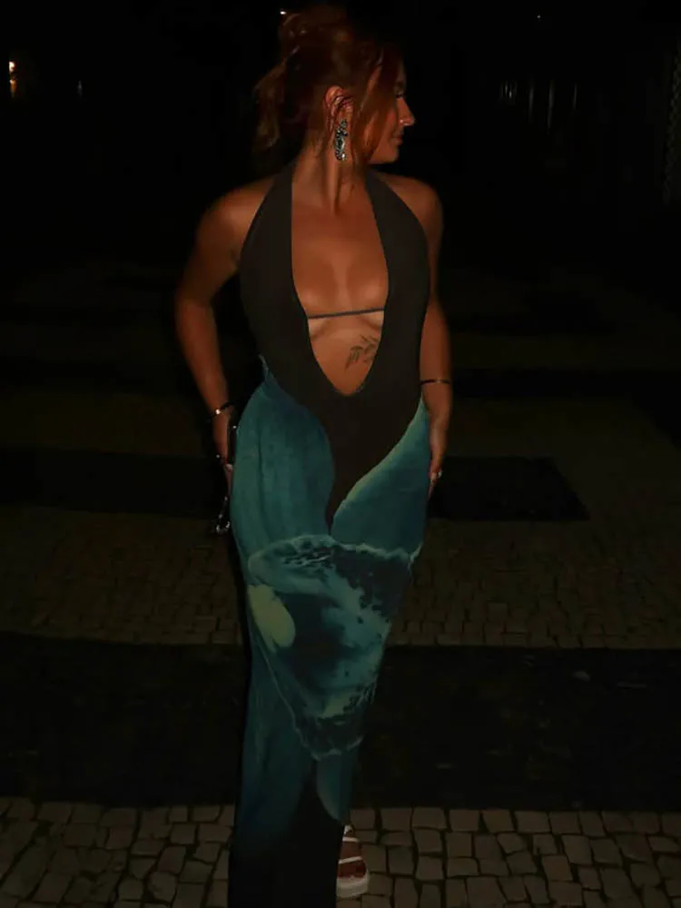 Deep V Neck Halter Off-shoulder Backless Vacation Dress - Image 5