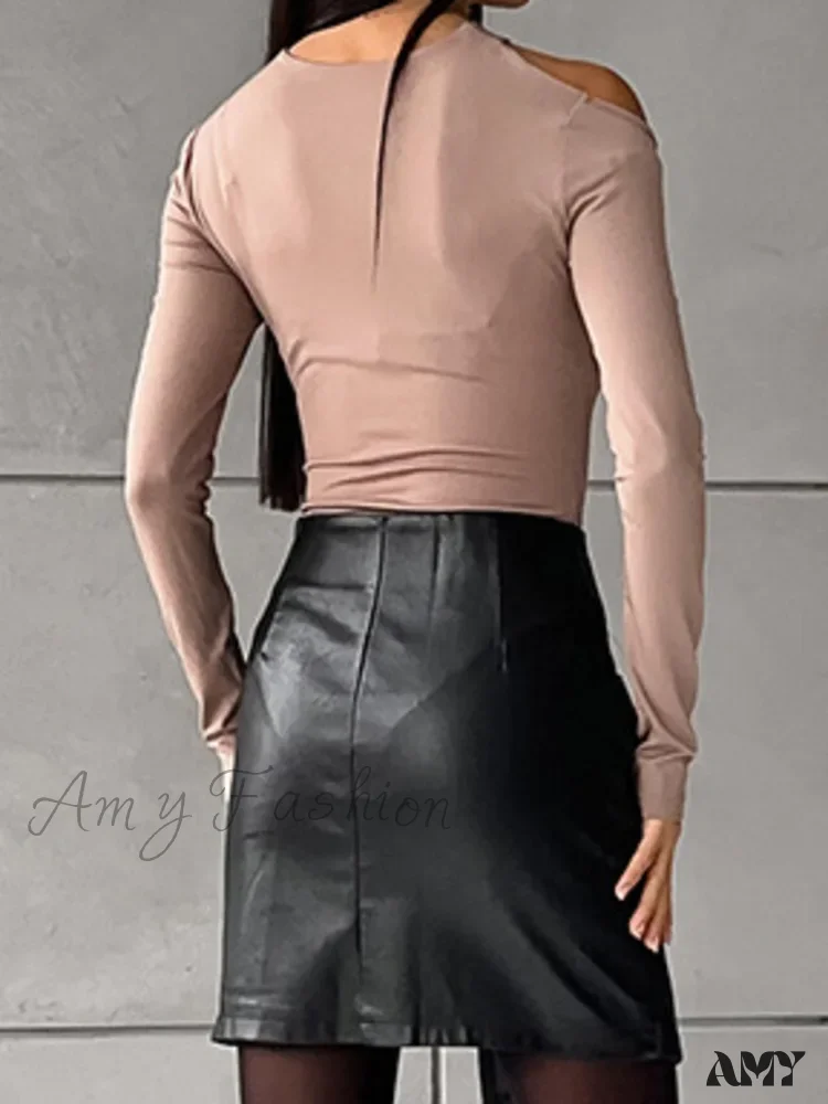 Elegant European Style Thickening High Waist Irregular Black Skirt - Image 4