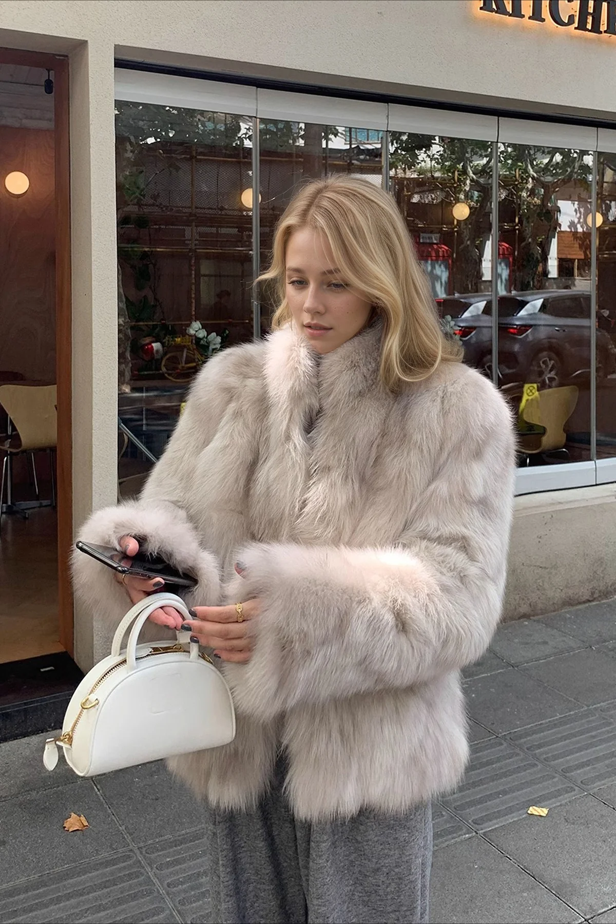Faux Fox Fur Stand Collar Short Fluffy Warm Coat - Image 4