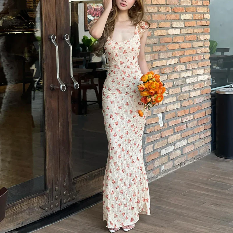 Floral Square Neck Vintage Maxi Dress - Image 2