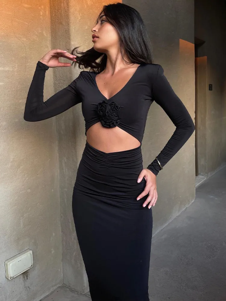 Flower Hollow Out Black V Neck Bodycon Dress - Image 3